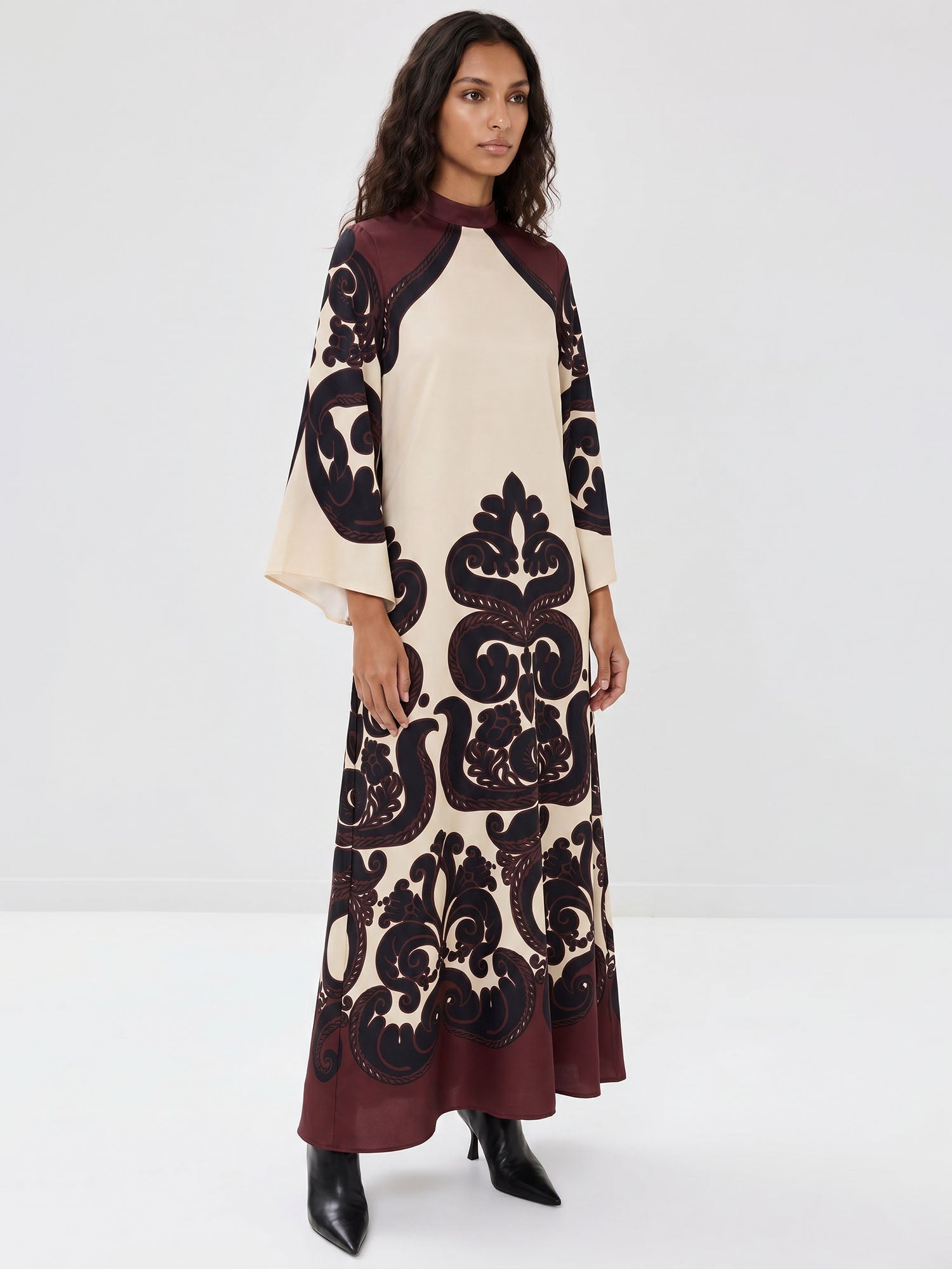 Maxi Robe au Motif Éblouissant