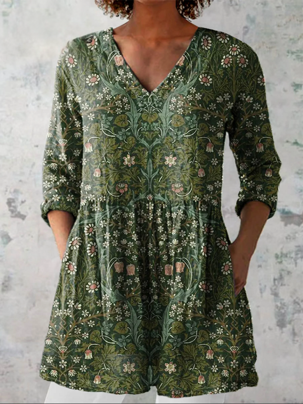 AliceLeon™ | Blouse longue à col en V