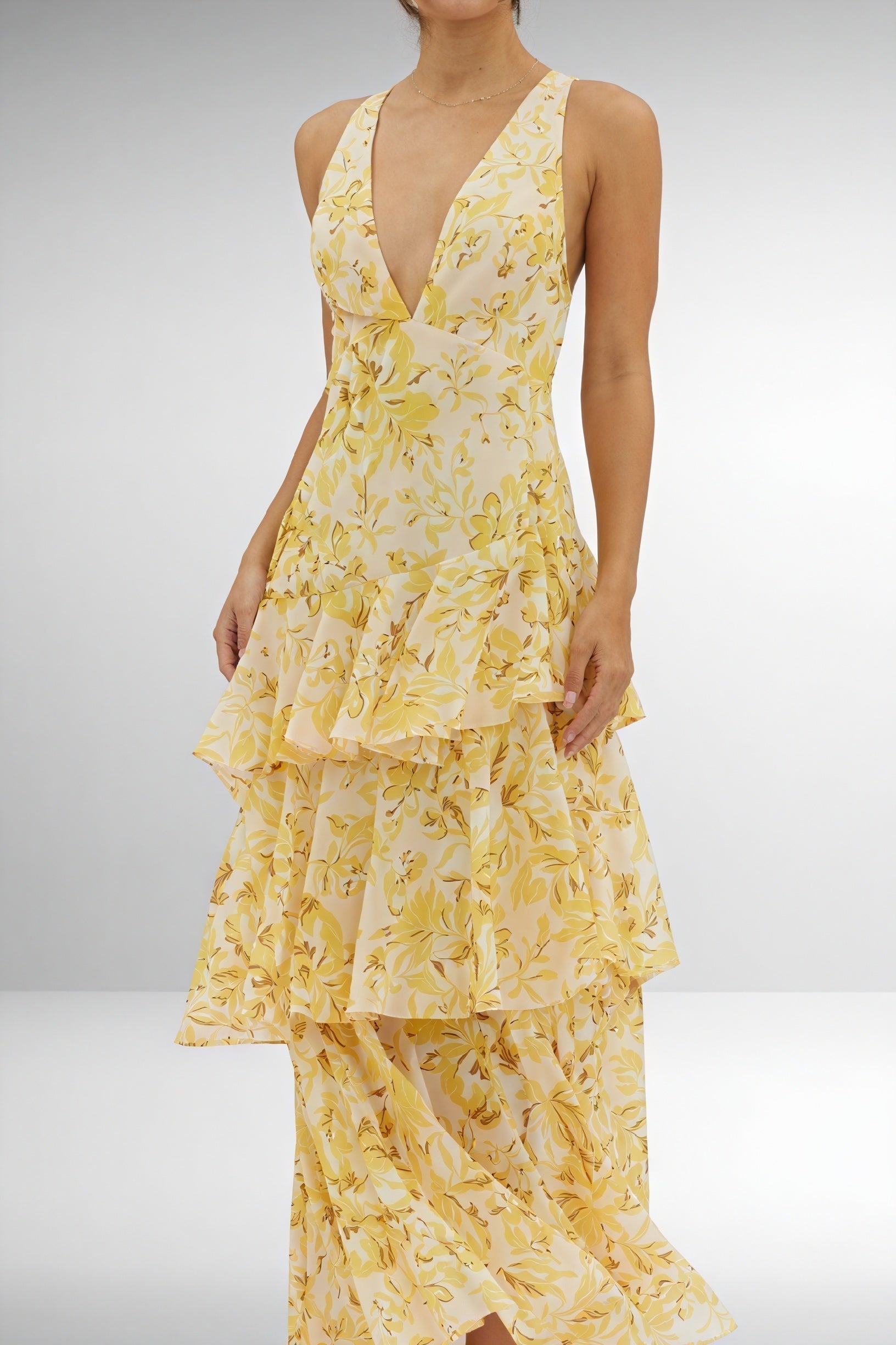 Robe Fleurie à Décolleté Plongeant