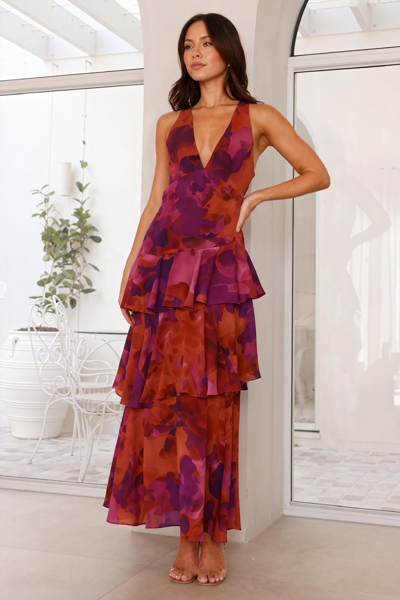Robe Fleurie à Décolleté Plongeant