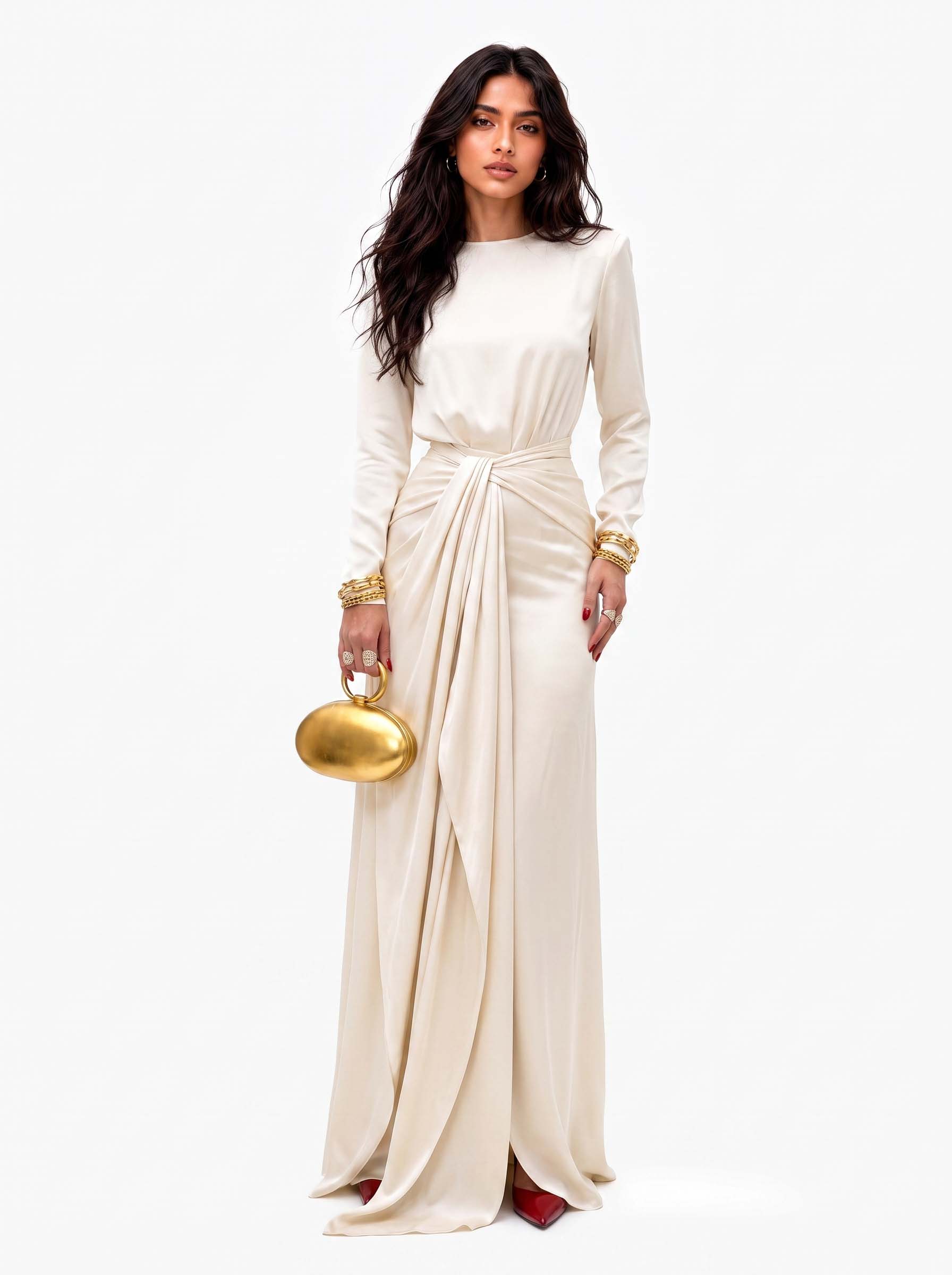 Élégante Robe Maxi en Satin Drapé