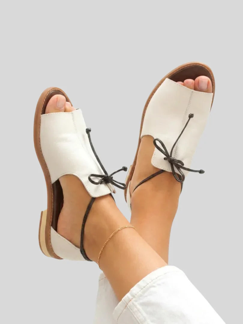 AliceLeon™ | Sandales en cuir à brides