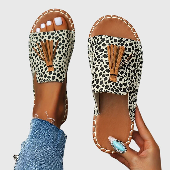 AliceLeon™ | Sandales Bohèmes Nathalie à Pompons