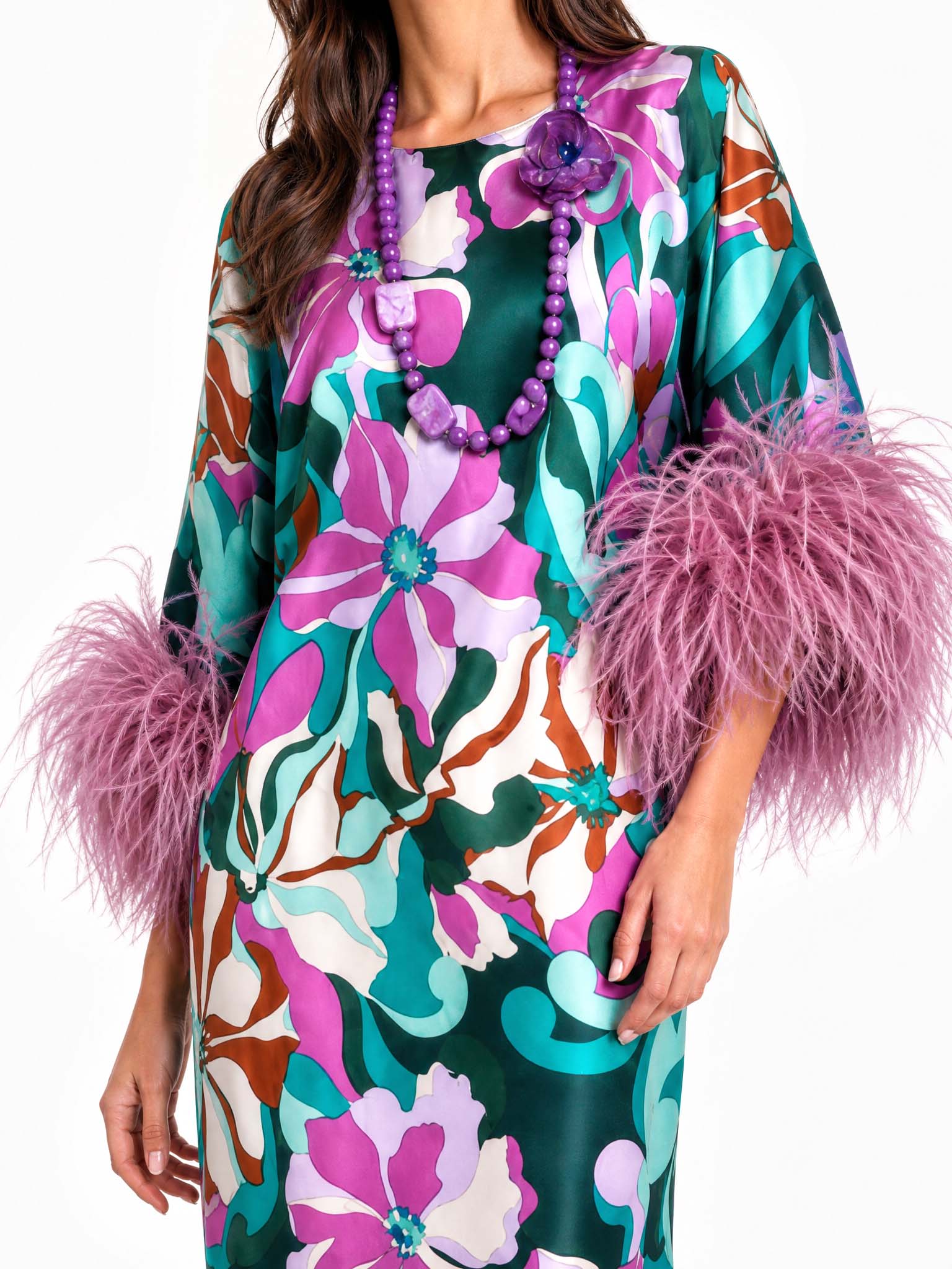 Robe maxi satinée fleurie