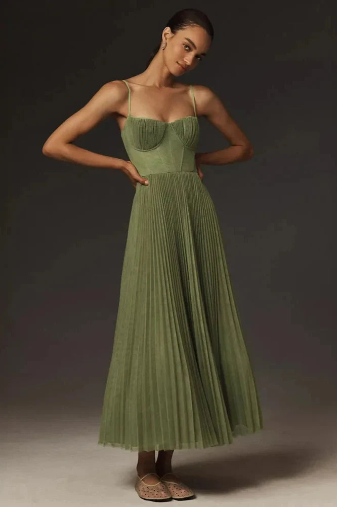 Élégante Robe Midi Plissée