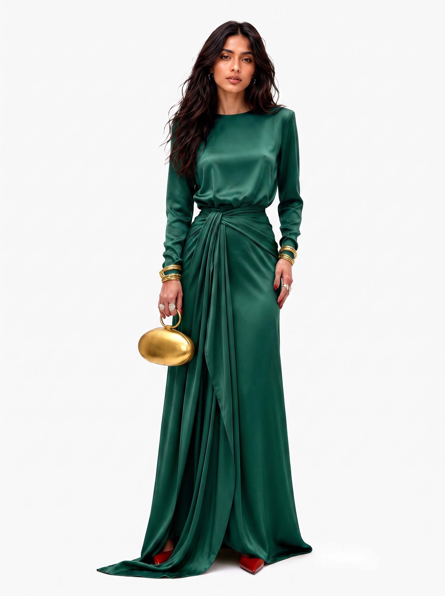 Élégante Robe Maxi en Satin Drapé