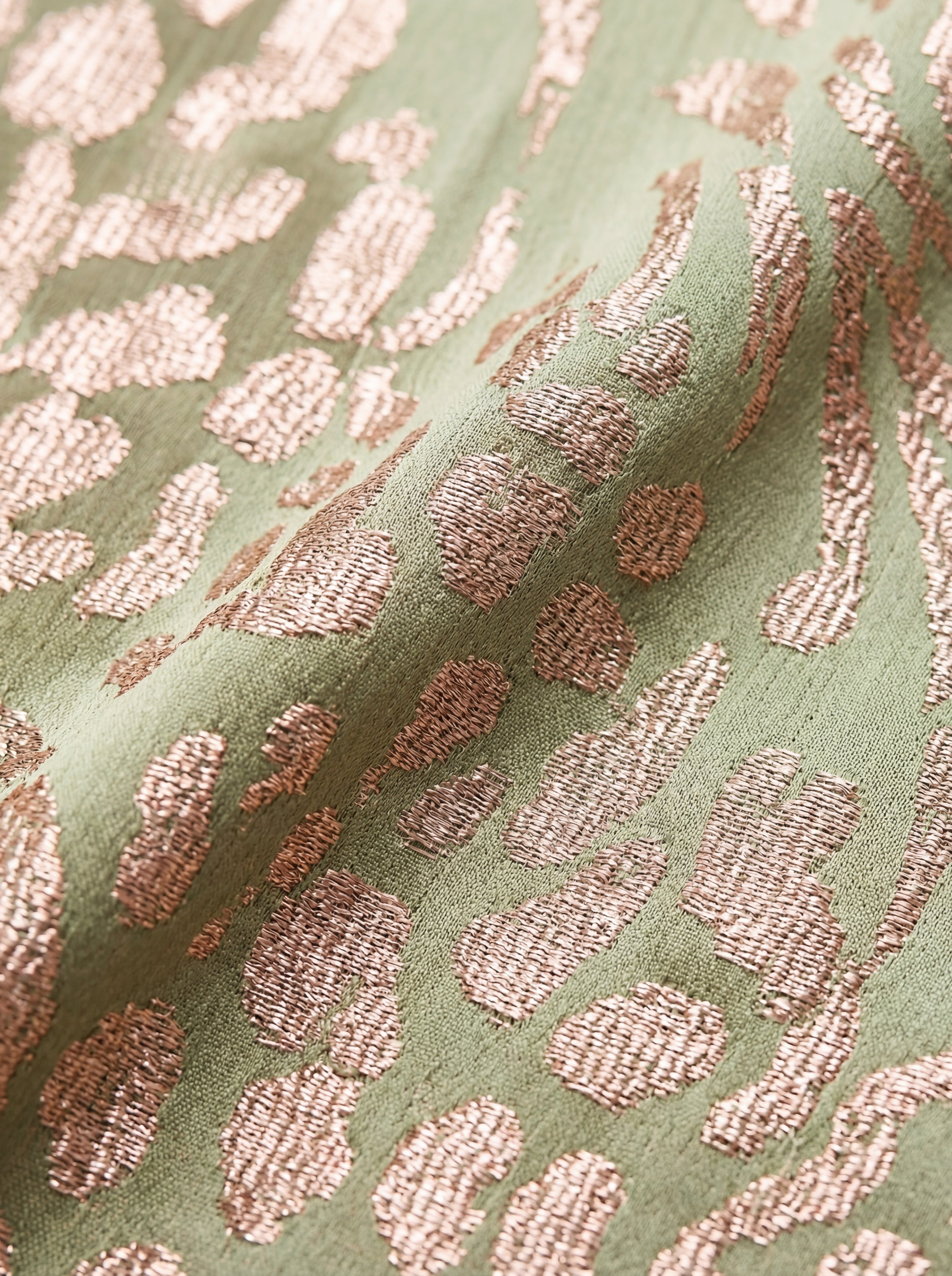 Robe midi nouée