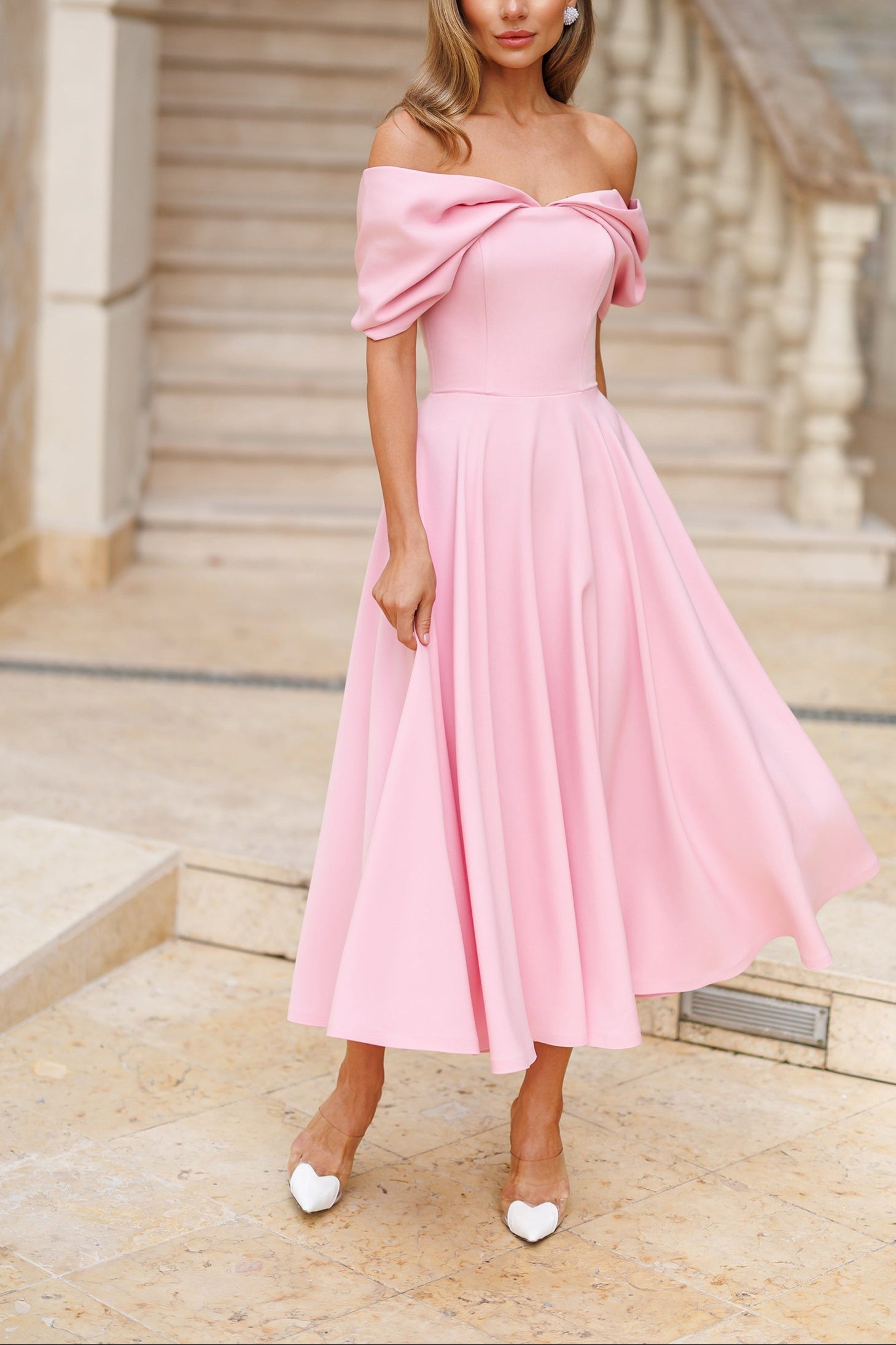Robe Maxi Élégante à Épaule Dénudée