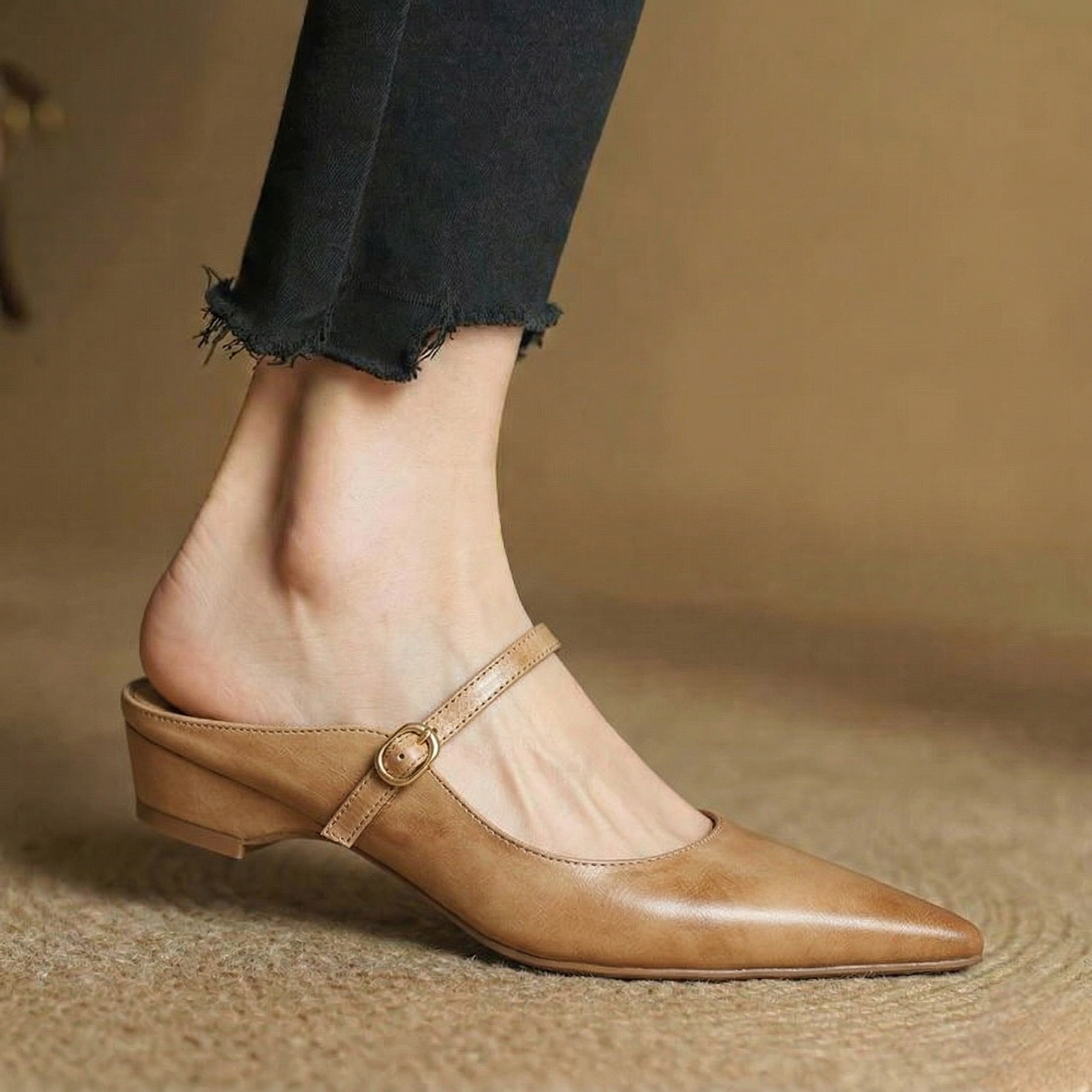 Authentic Leather Neok Mules